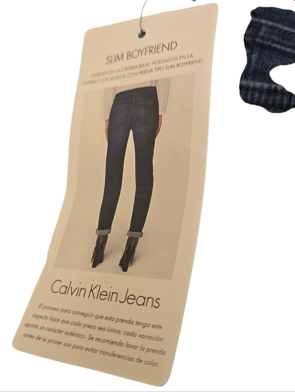 Calvin Klein Jeans Slim Boyfriend Dark Wash Cropped Jeans NWT Size 8 - Picture 4 of 7